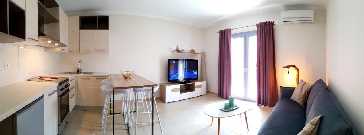 Celeni Apartments Lefkáda Eksteriør bilde